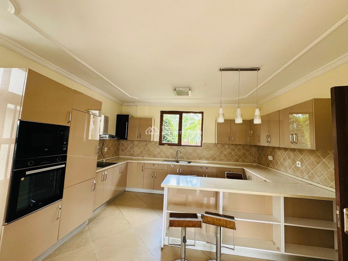 Gracefully Designed 4 Bedroom Family Home, Nifas Silk, Nifas Silk-lafto, Addis Ababa, House for Sale