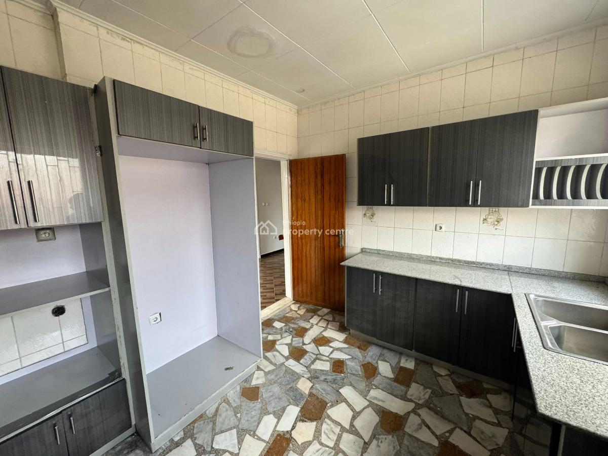 Graciously Appointed 4 Bedroom Villa, Lideta, Lideta, Addis Ababa, House for Sale