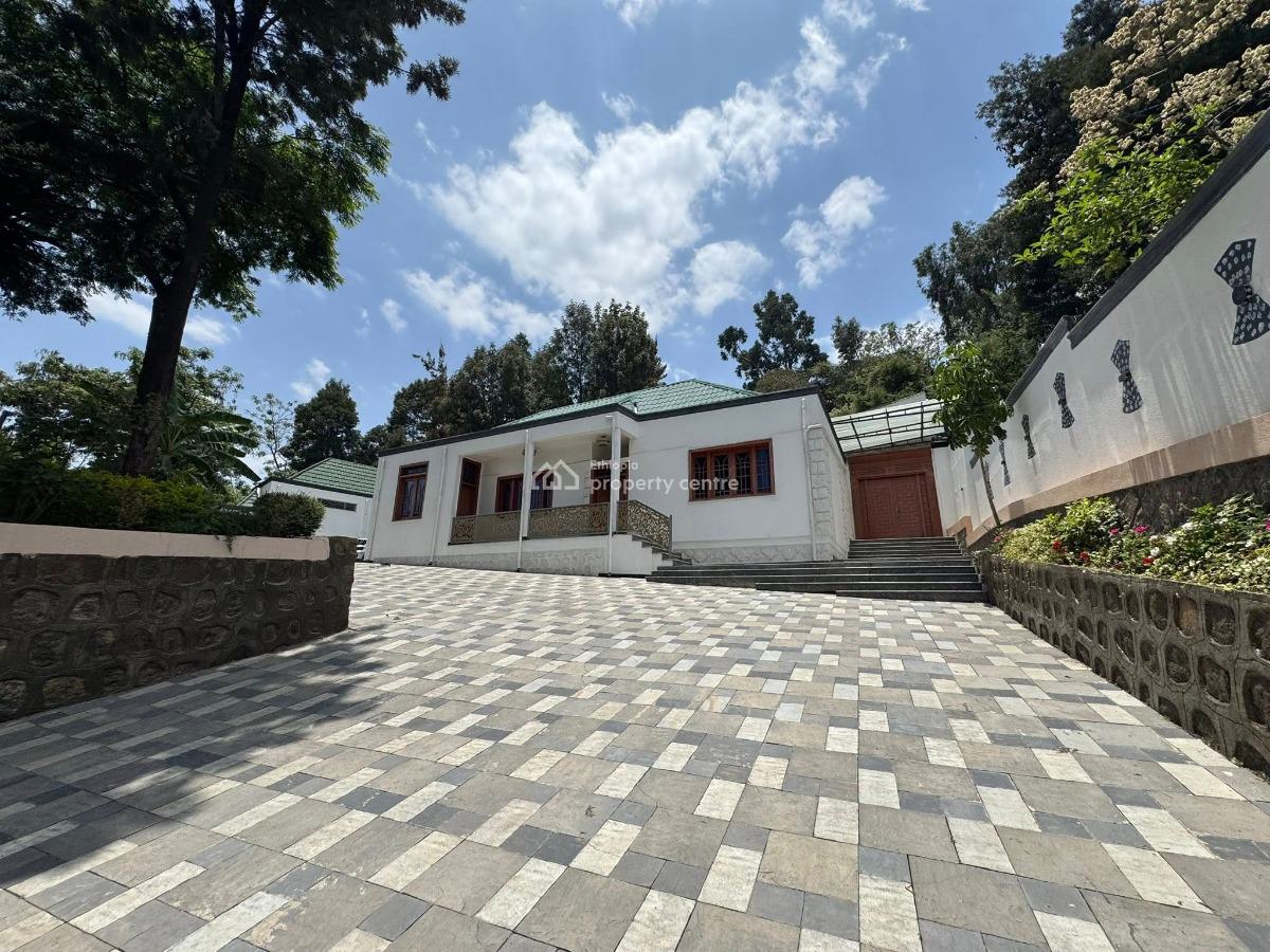 Extraordinary 3 Bedroom 1500sqm Villa, Lideta, Lideta, Addis Ababa, House for Sale