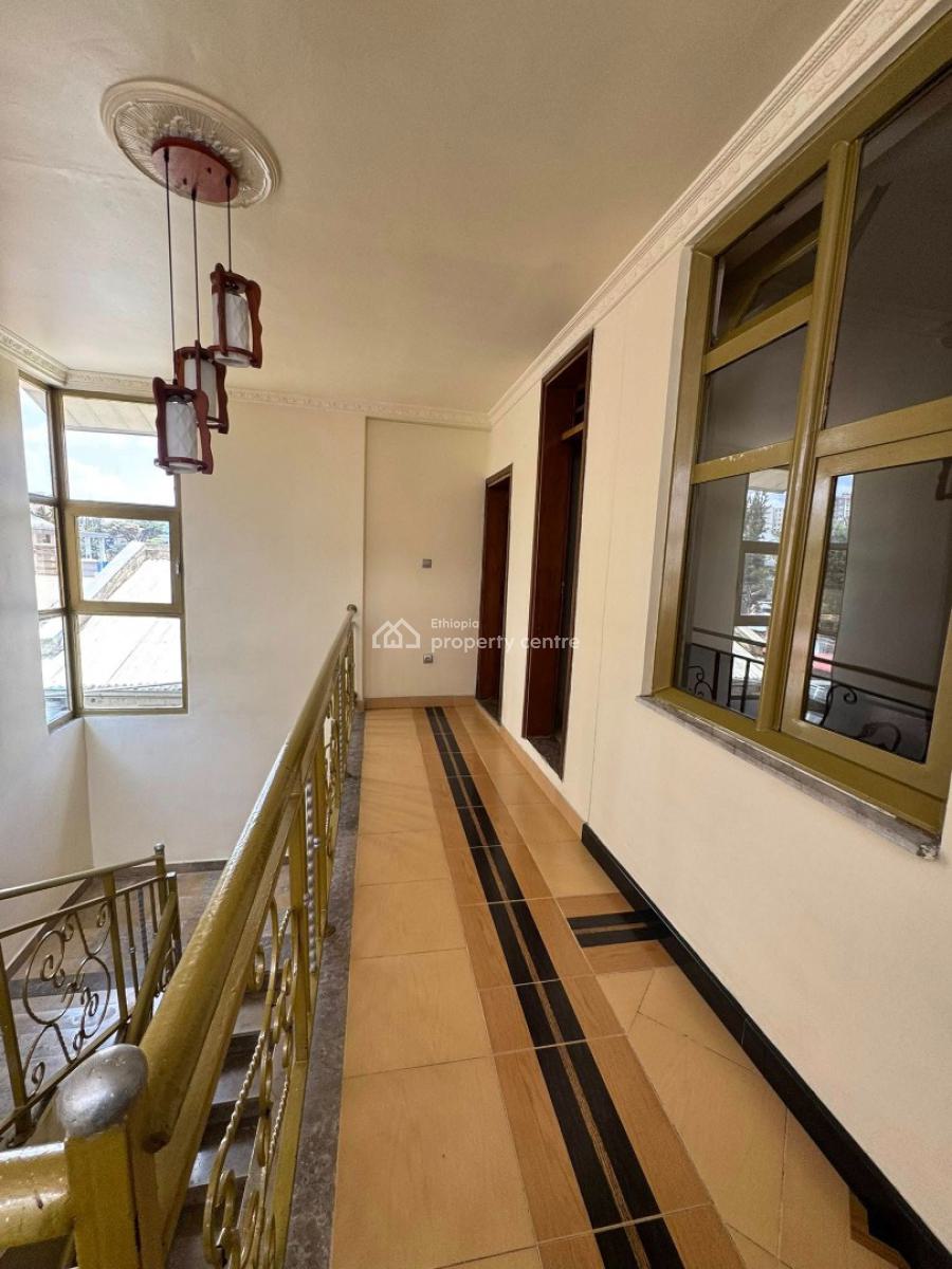 : 300sqm 4 Bedroom House, Bole, Bole, Addis Ababa, House for Sale