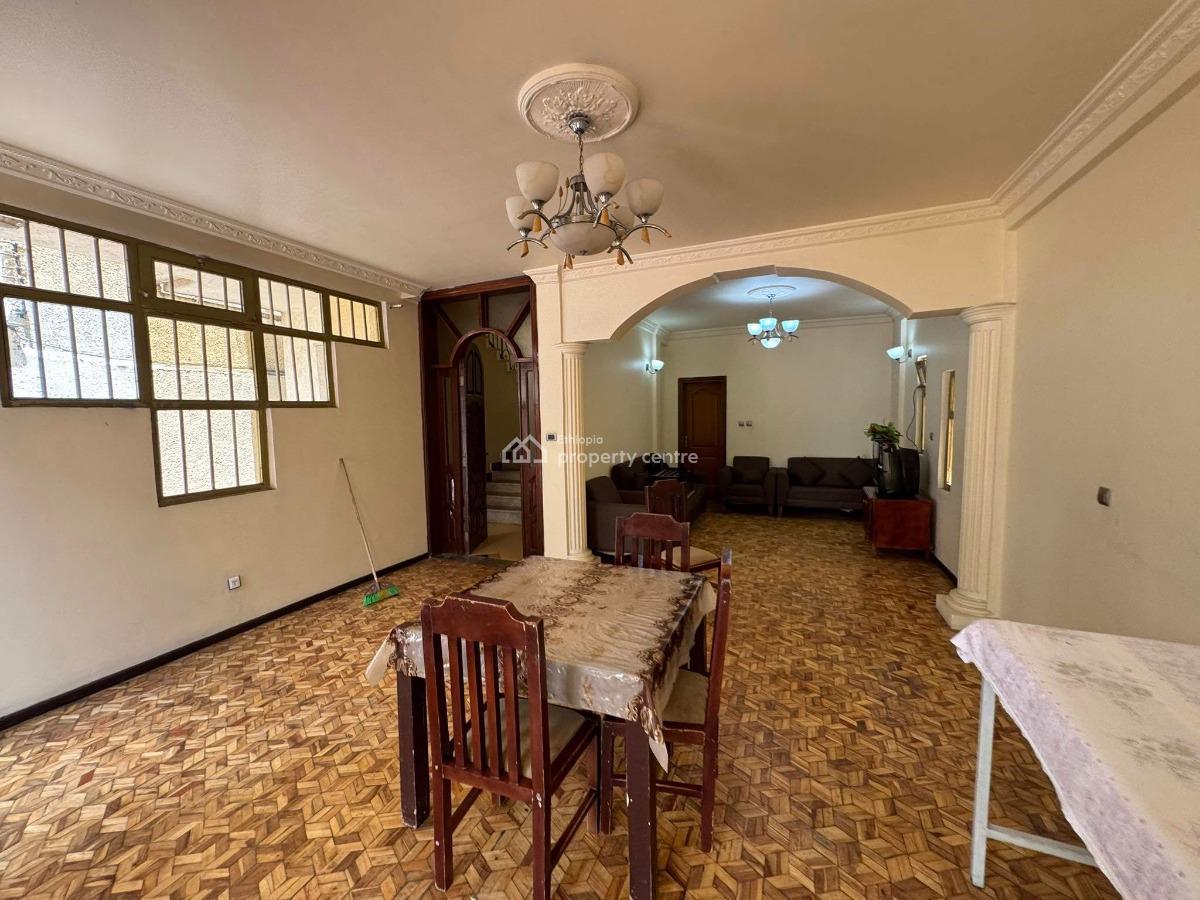 : 300sqm 4 Bedroom House, Bole, Bole, Addis Ababa, House for Sale