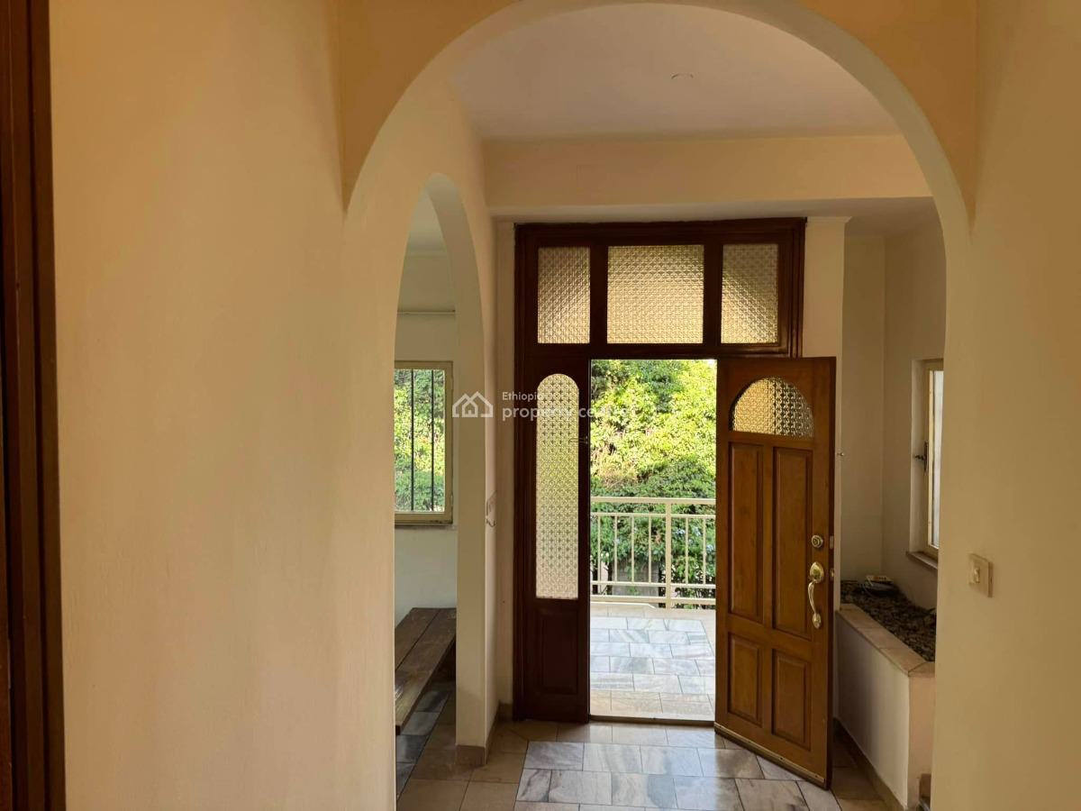 Graciously Appointed 3 Bedroom Villa, Yeka, Yeka, Addis Ababa, House for Sale