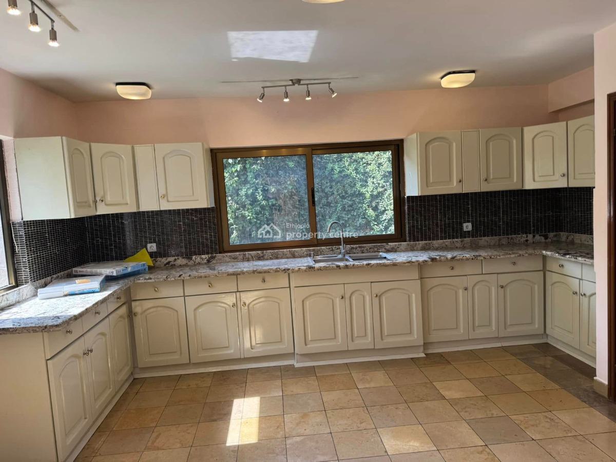 Graciously Appointed 3 Bedroom Villa, Yeka, Yeka, Addis Ababa, House for Sale
