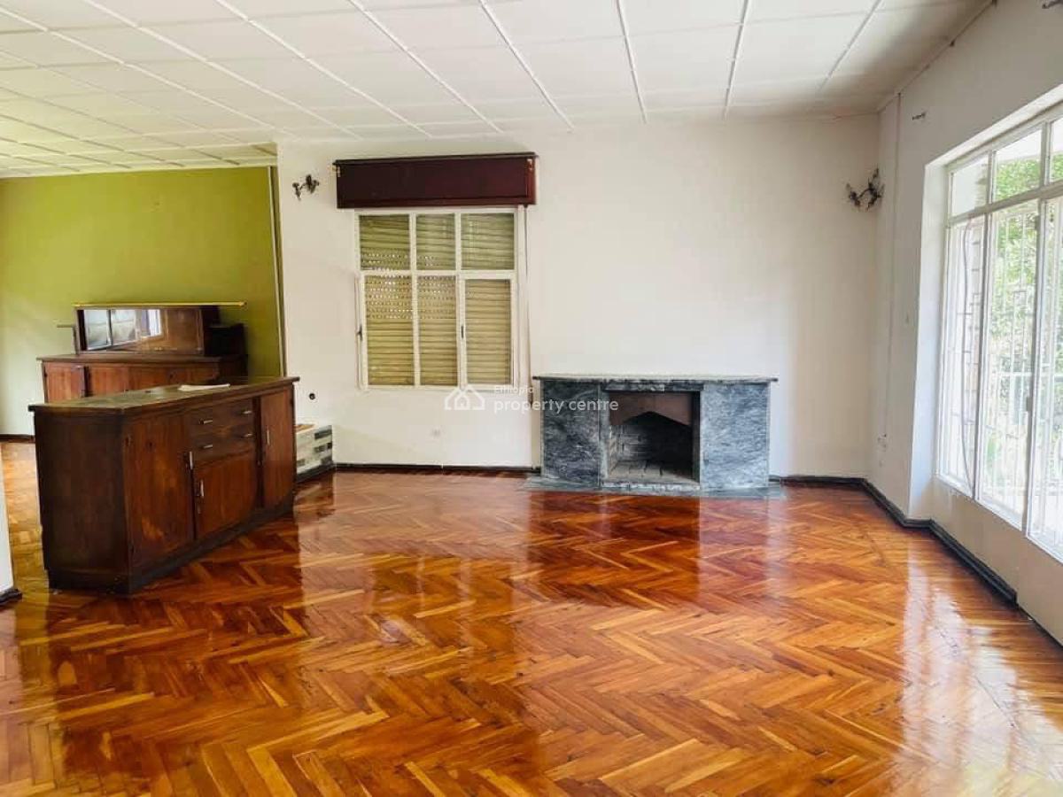 Extremely Well Maintained 3 Bedroom Villa, Yeka, Yeka, Addis Ababa, House for Rent