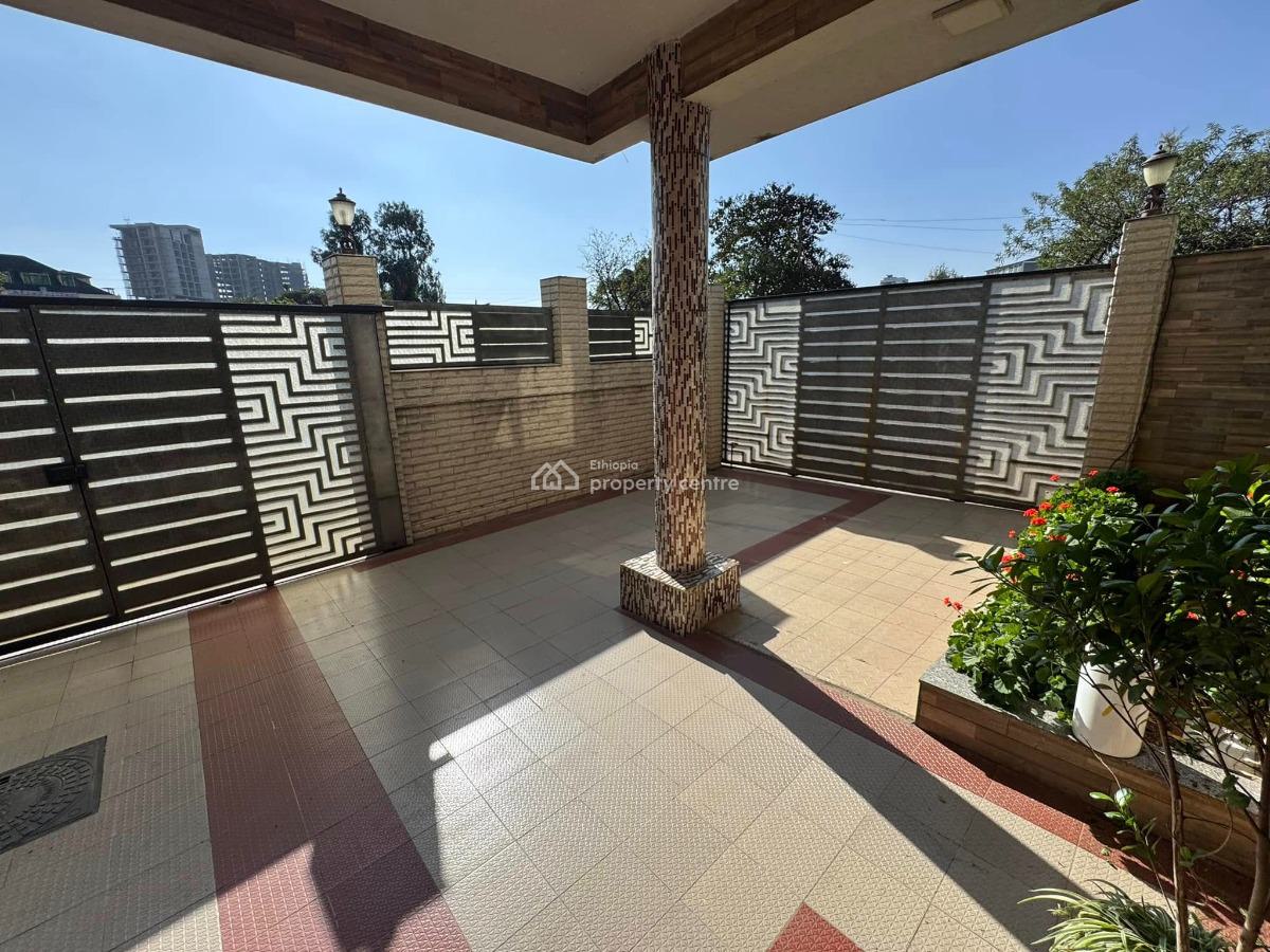 Gracefully Designed 6 Bedroom Home, Yeka, Yeka, Addis Ababa, House for Rent