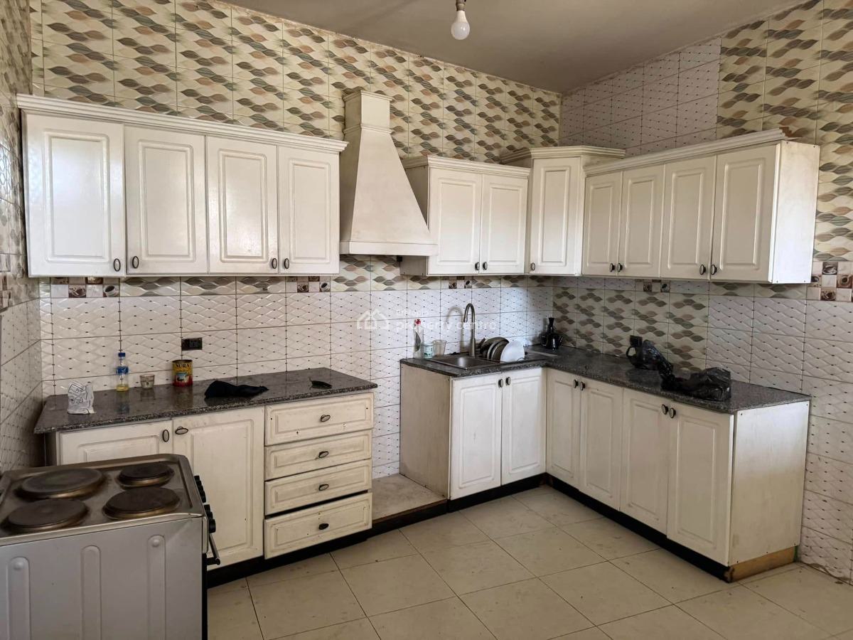 Gracefully Designed 6 Bedroom Home, Yeka, Yeka, Addis Ababa, House for Rent