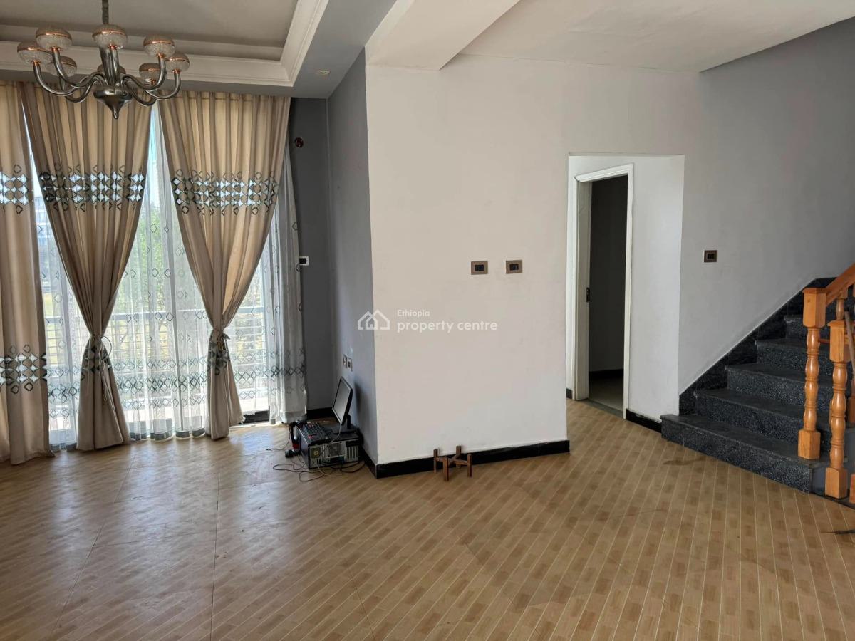 Gracefully Designed 6 Bedroom Home, Yeka, Yeka, Addis Ababa, House for Rent
