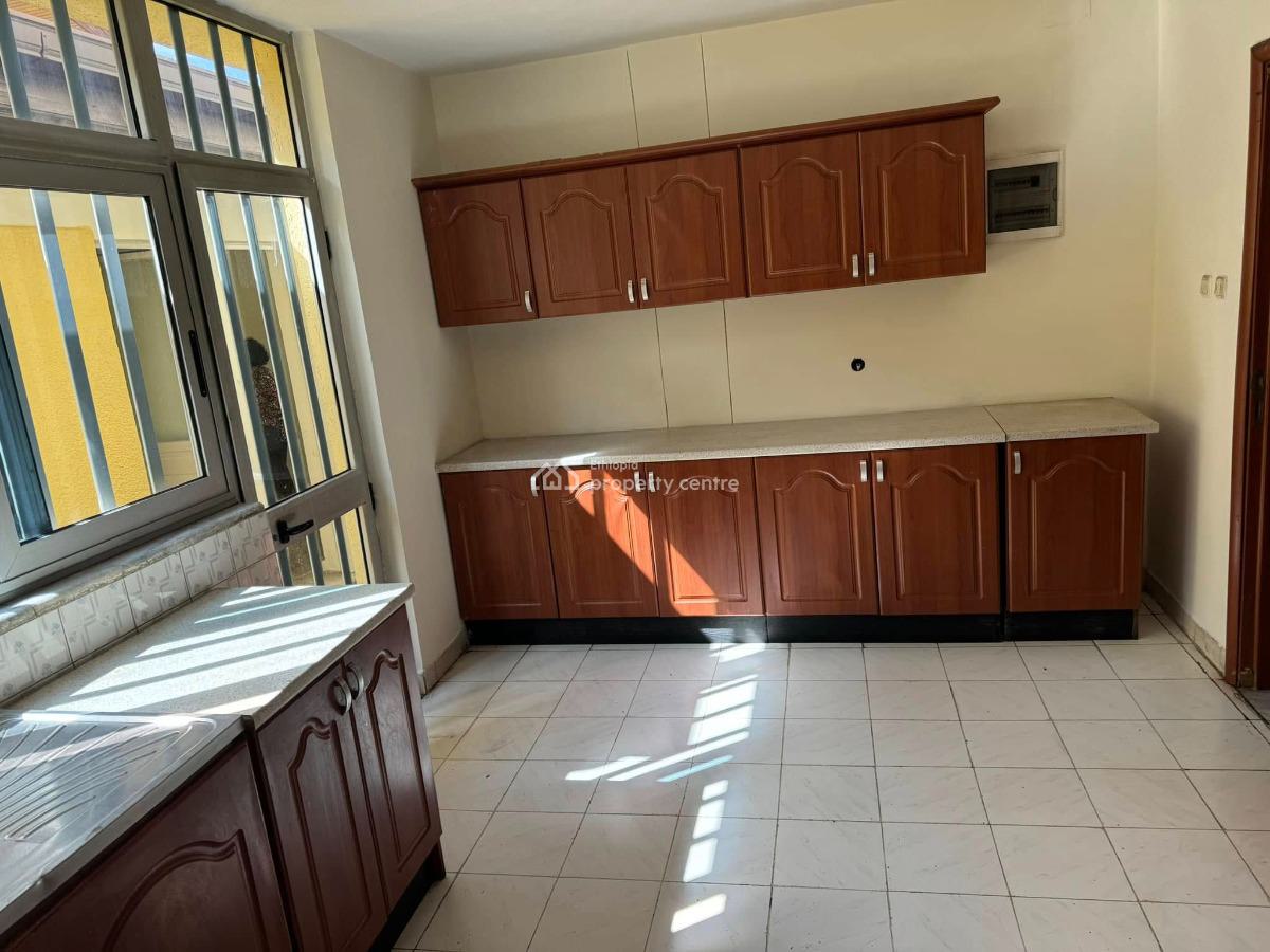 One Storey 4 Bedroom Family Home, Yeka, Yeka, Addis Ababa, House for Rent
