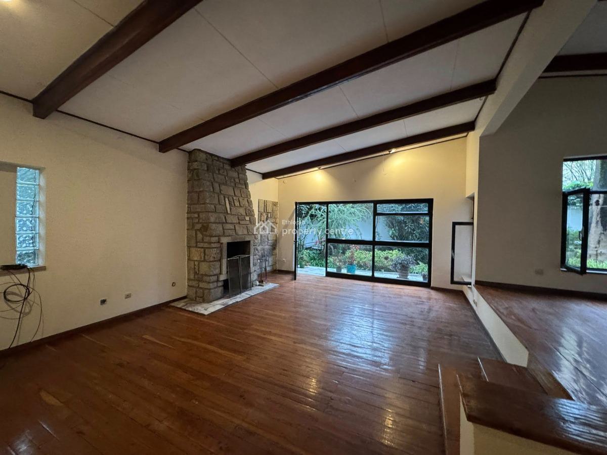 Spacious Garden 3 Bedroom Villa, Bole, Bole, Addis Ababa, Apartment for Rent