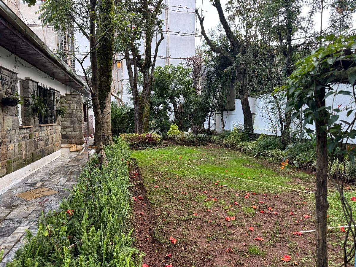 Spacious Garden 3 Bedroom Villa, Bole, Bole, Addis Ababa, Apartment for Rent
