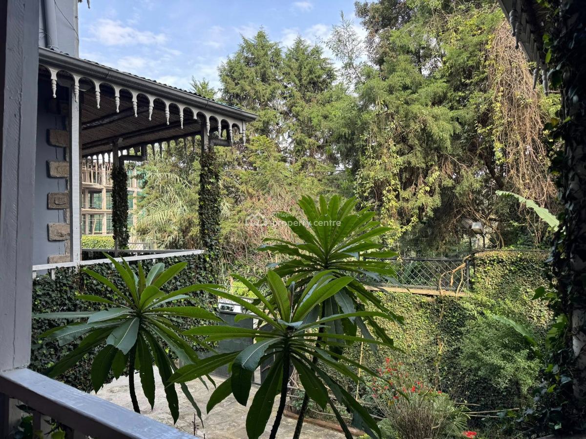 4 Bedroom Oldschool Home, Gullele, Gullele, Addis Ababa, House for Rent