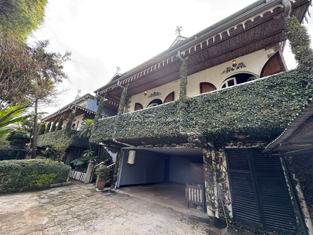 4 Bedroom Oldschool Home, Gullele, Gullele, Addis Ababa, House for Rent