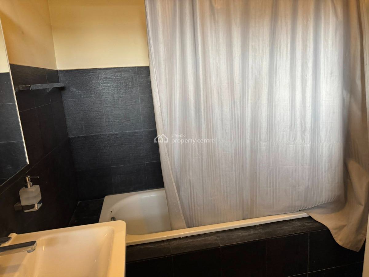 Stylish 4 Bedroom Family Home, Lideta, Lideta, Addis Ababa, House for Rent