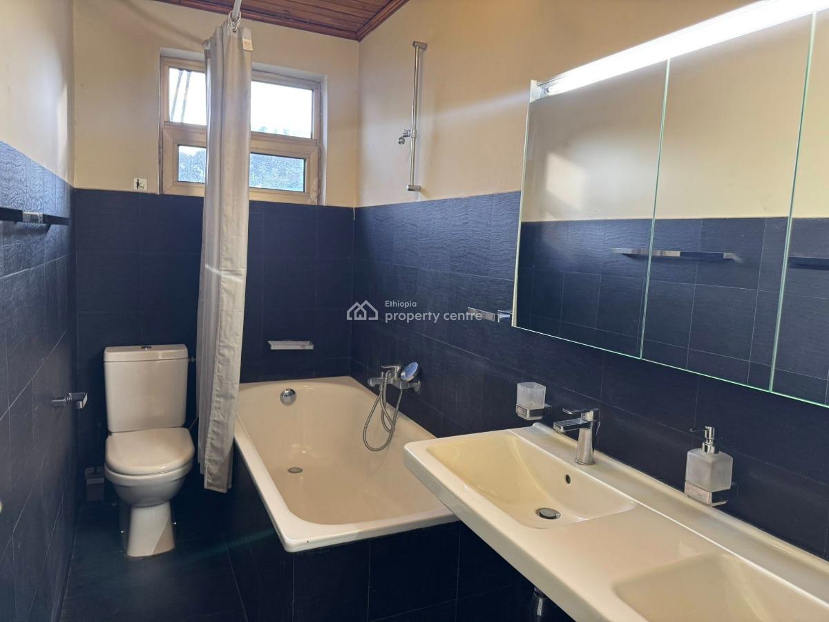 Stylish 4 Bedroom Family Home, Lideta, Lideta, Addis Ababa, House for Rent