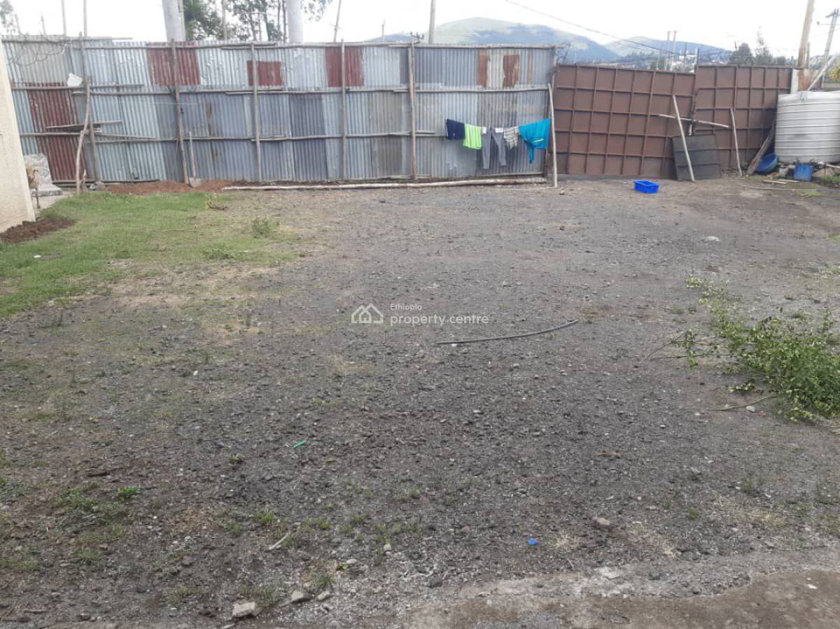 መጋዘን Megazen Cheap Warehouse with Offices, Alemgena, Nifas Silk-lafto, Addis Ababa, Warehouse for Sale
