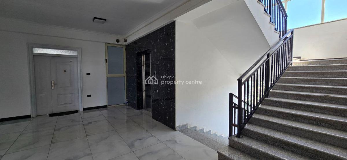Cozy 2 Bedrooms Apartment @ 6 Kilo, 6 Kilo, Arada, Addis Ababa, Apartment for Rent