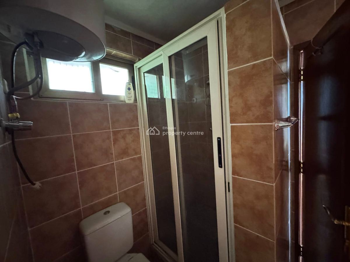Graceful 5 Bedroom Home, Yeka, Yeka, Addis Ababa, House for Rent