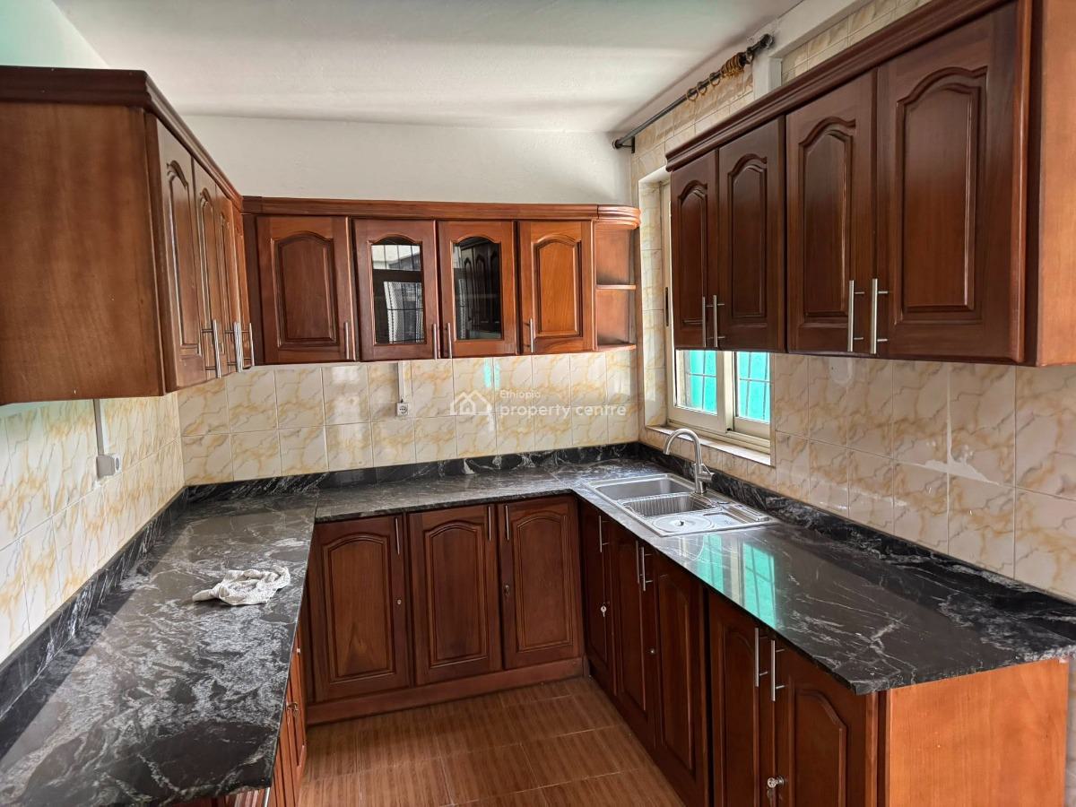 Modern 4 Bedroom Family Home, Lideta, Lideta, Addis Ababa, House for Rent