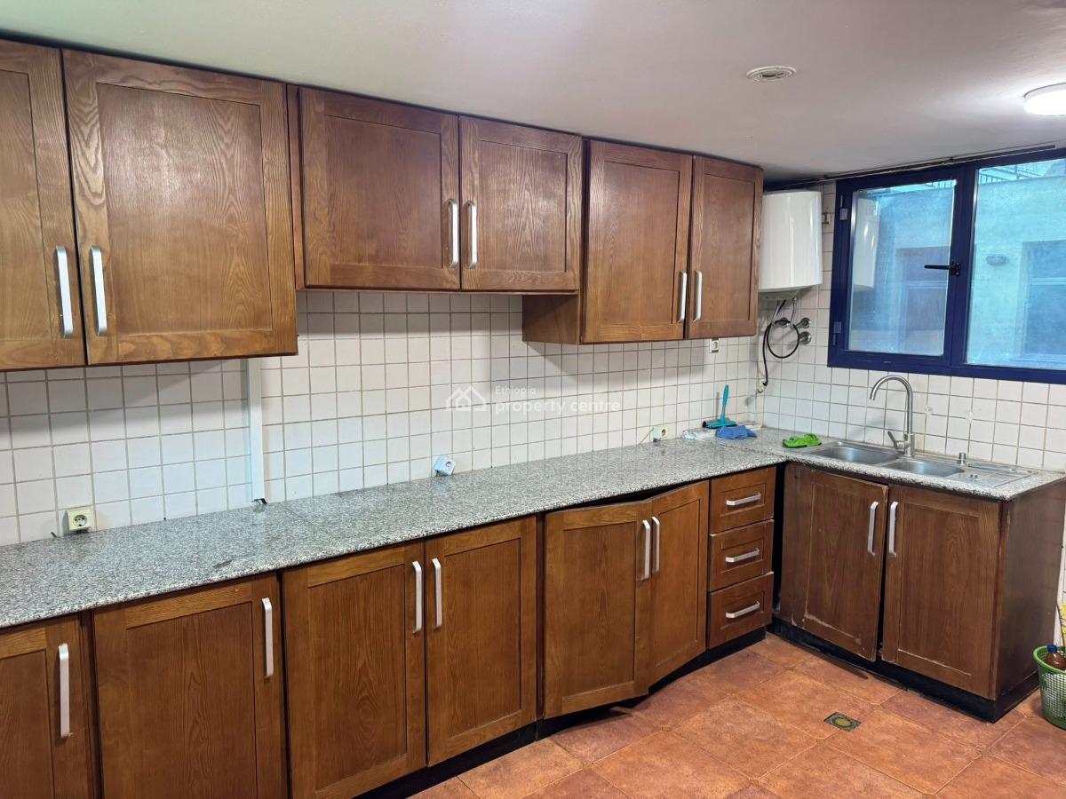 Spacious 5 Bedroom Family Home, Lideta, Lideta, Addis Ababa, House for Rent