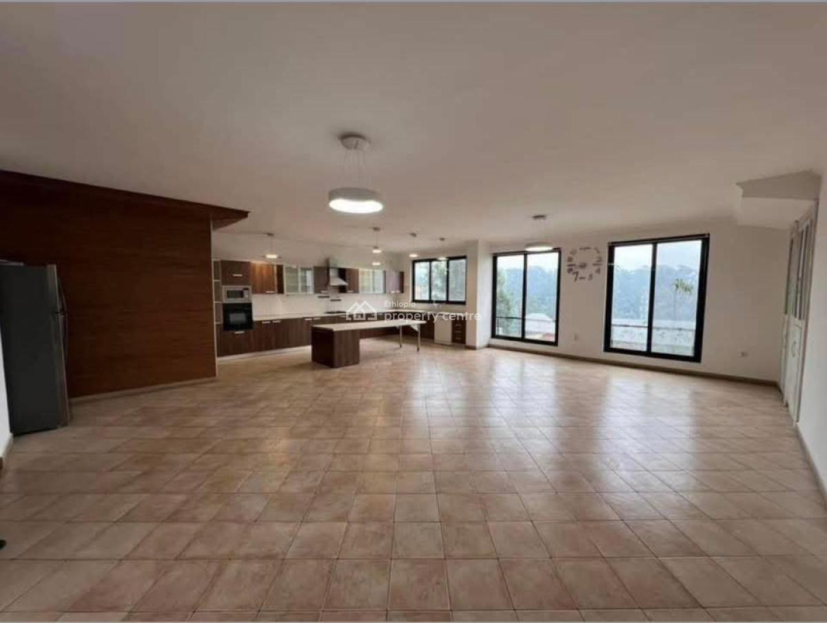 Luxurious 5 Bedrooms Family Home, Gullele, Gullele, Addis Ababa, House for Rent