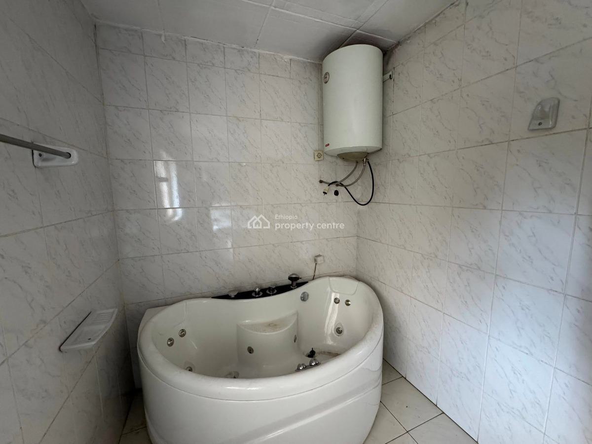 Spacious 3 Bedroom Ground Villa, Yeka, Bole, Addis Ababa, House for Rent