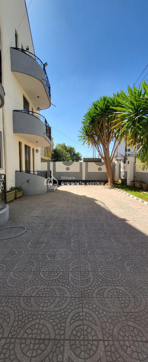 for Let  6-bedroom House -- Bole, Bole, Bole, Addis Ababa, Terraced Duplex for Rent