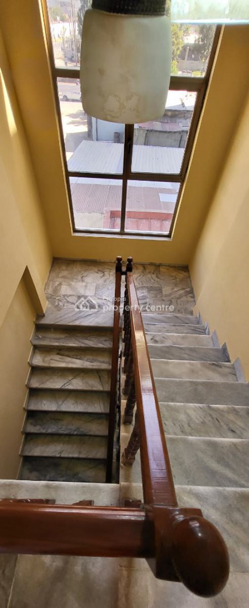 for Let  6-bedroom House -- Bole, Bole, Bole, Addis Ababa, Terraced Duplex for Rent