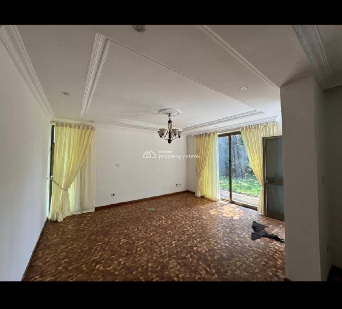 Charming Stand-alone House, Bole, Bole, Addis Ababa, Detached Bungalow for Rent