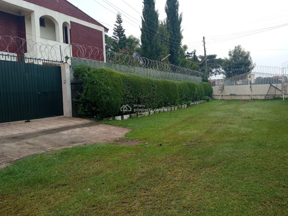 a Nice 3bd House with Beautiful Garden, Ayat., Ayat, Addis Ababa, House for Rent