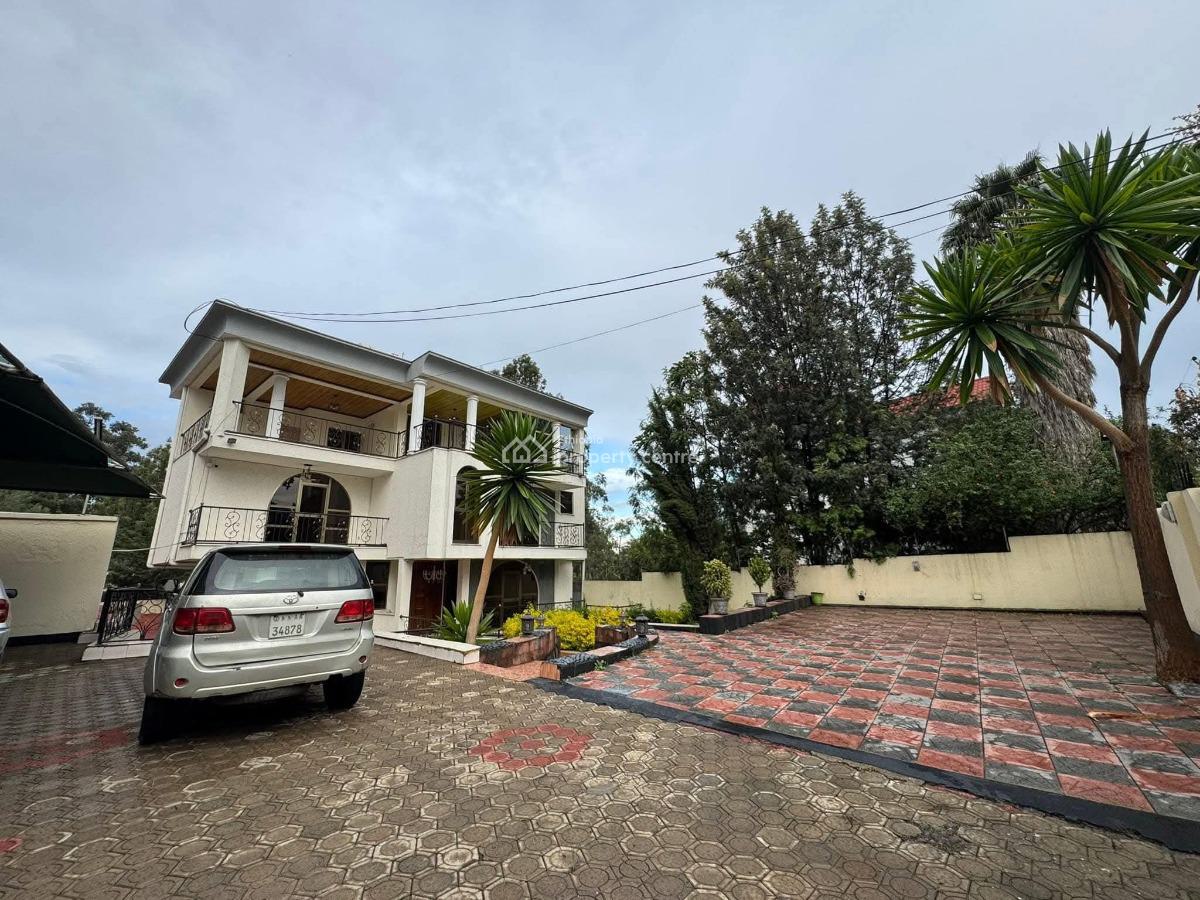 Family Residence Located in Oldairport Addis Ababa, Ethiopia, Old Airport, Nifas Silk-lafto, Addis Ababa, Semi-detached Bungalow for Rent