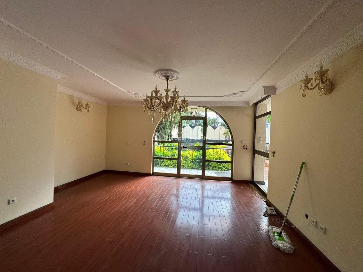 Family Residence Located in Oldairport Addis Ababa, Ethiopia, Old Airport, Nifas Silk-lafto, Addis Ababa, Semi-detached Bungalow for Rent