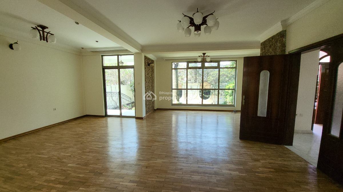 Luxury 4 Bedroom-- Ideal for Diplomats & Embassy Staf, Bole, Bole, Addis Ababa, Detached Duplex for Rent