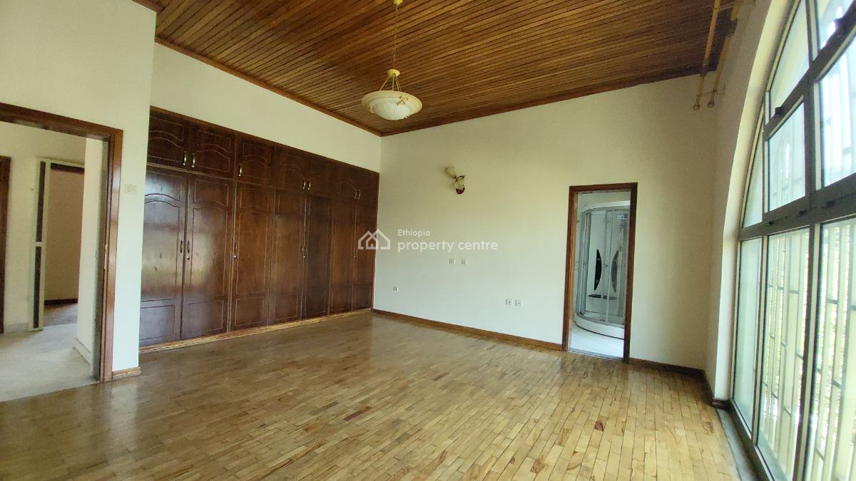 Luxury 4 Bedroom-- Ideal for Diplomats & Embassy Staf, Bole, Bole, Addis Ababa, Detached Duplex for Rent