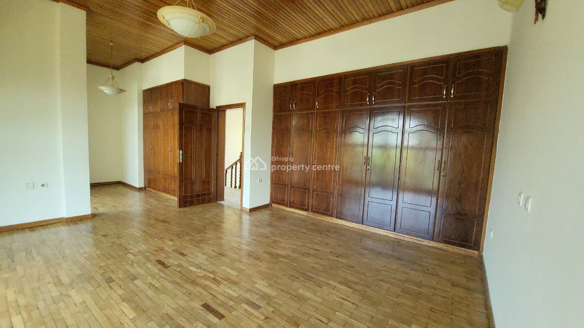 Luxury 4 Bedroom-- Ideal for Diplomats & Embassy Staf, Bole, Bole, Addis Ababa, Detached Duplex for Rent