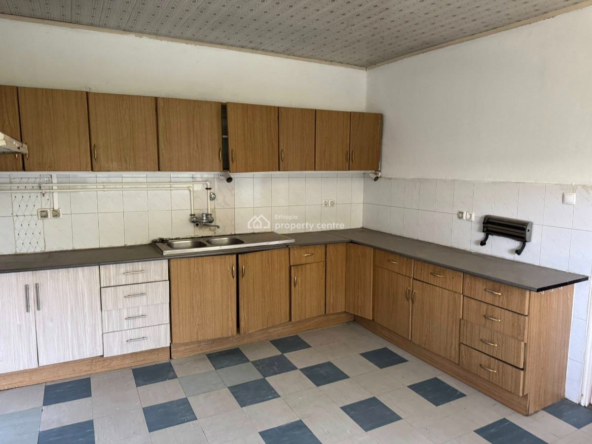 Elegant 4 Bedroom Villa, Lideta, Bole, Addis Ababa, House for Rent