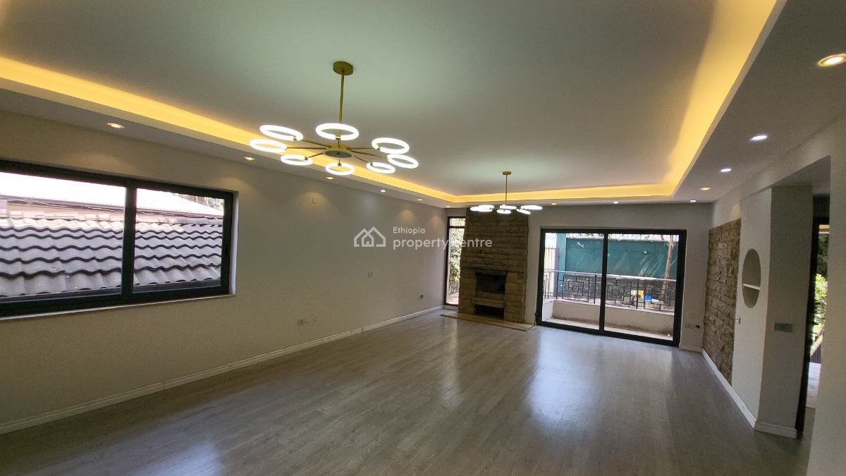 High-end 4-bedroom Luxury Home in Prime Bole Location, Bole, Bole, Addis Ababa, Terraced Duplex for Rent