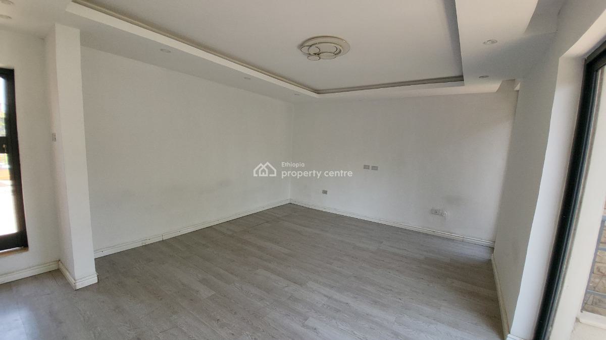 High-end 4-bedroom Luxury Home in Prime Bole Location, Bole, Bole, Addis Ababa, Terraced Duplex for Rent