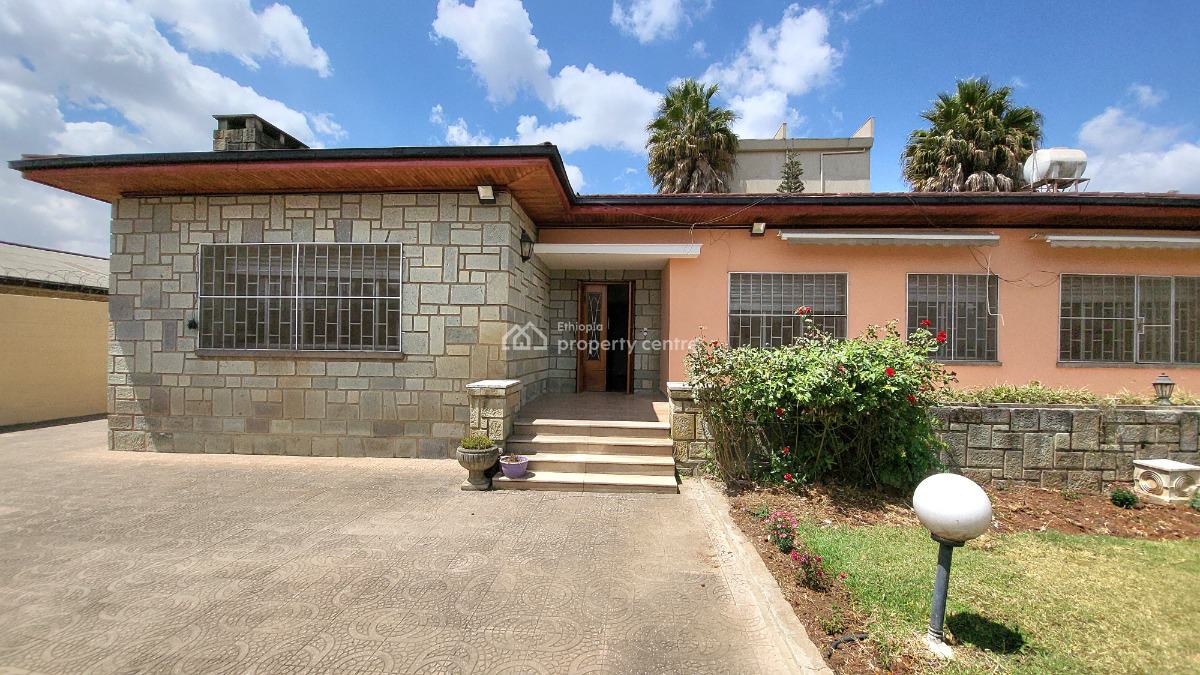 Prestigious Embassy Residence in a Prime, Green Setting, Sarbet, Nifas Silk-lafto, Addis Ababa, Terraced Bungalow for Rent