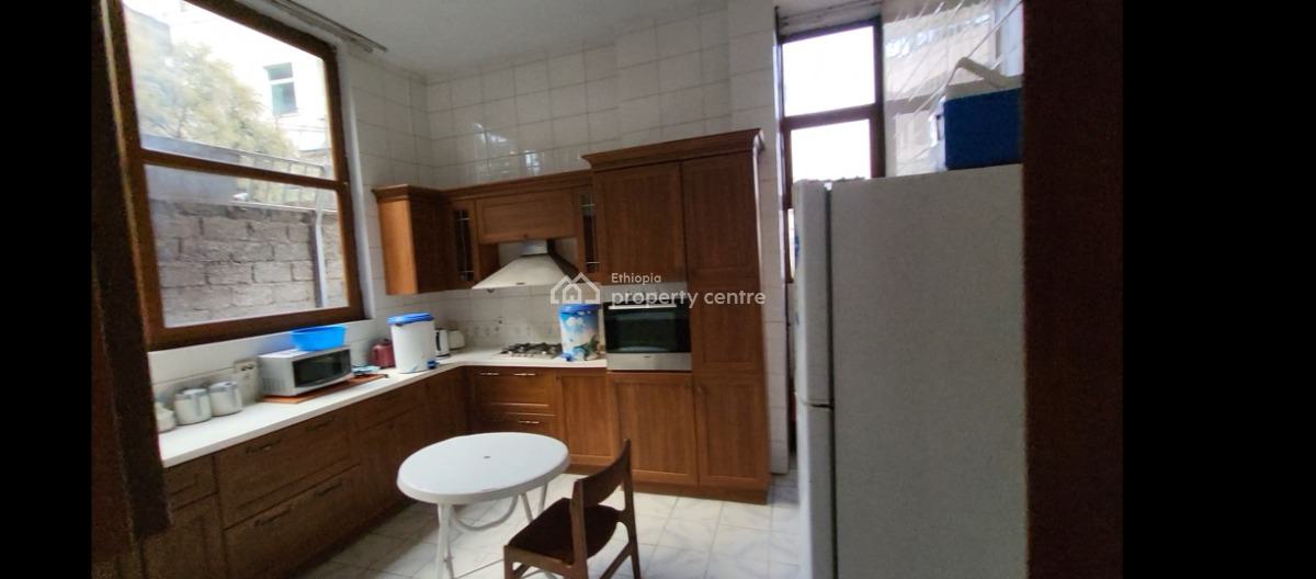 Spacious G+2 Home with Stunning View -- Perfect for Ngos & Internati, Yeka, Yeka, Addis Ababa, Terraced Duplex for Rent