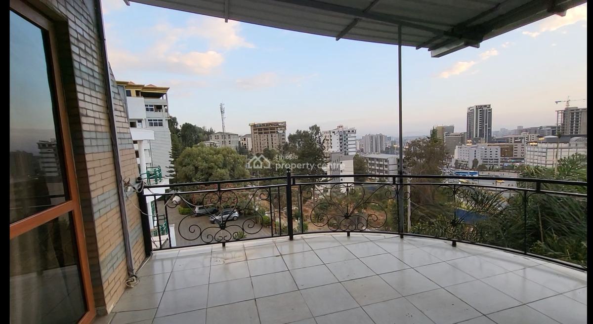 Spacious G+2 Home with Stunning View -- Perfect for Ngos & Internati, Yeka, Yeka, Addis Ababa, Terraced Duplex for Rent