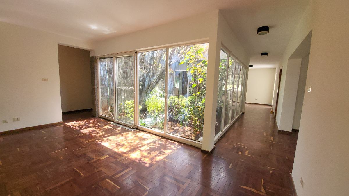 Exclusive Villa   Land Size: 1000 Sqm, Bole, Bole, Addis Ababa, Terraced Bungalow for Rent