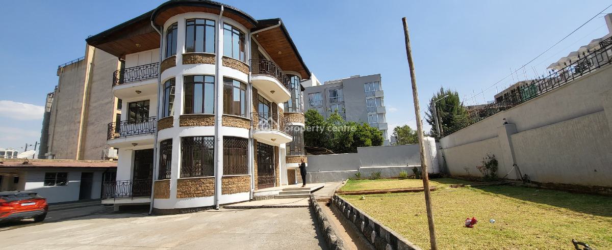 G+2 Commercial House -- Available for Business, Bole, Bole, Addis Ababa, Terraced Duplex for Rent