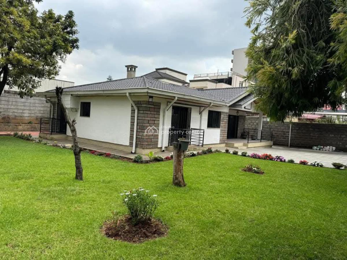 Charming Modern Villa Walking Distance to Ics, Sarbet/bisrategebreal, Nifas Silk-lafto, Addis Ababa, Terraced Bungalow for Rent