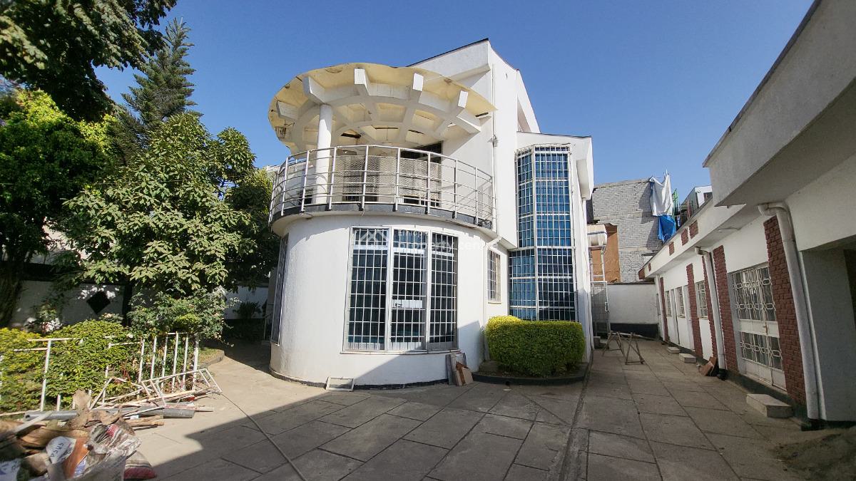 Spacious G+2 Office Villa  Prime Bole Location  Ideal for N, Bole Near to The Airpor, Bole, Addis Ababa, Terraced Duplex for Rent