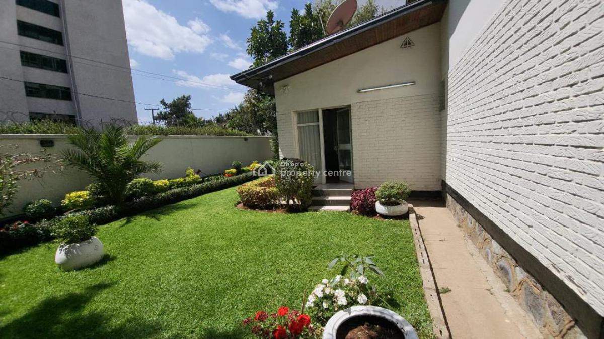 Cozy 3 Bedroom Villa, Kirkos, Bole, Addis Ababa, House for Rent