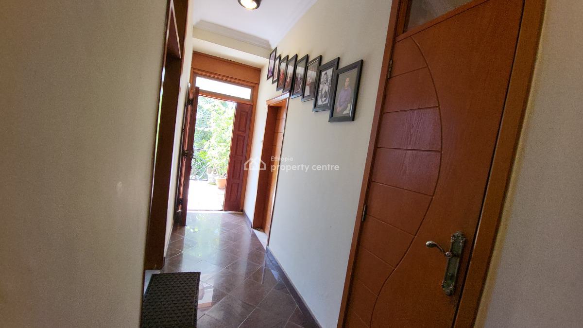 Exclusive Family Villa at Kebena, Kebena, Yeka, Addis Ababa, House for Rent