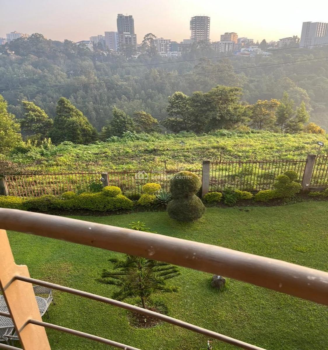 Elegant House, Ecofriendly Surrounding with Healthy Air, Great View!, Nifas Silk-lafto, Addis Ababa, House for Rent