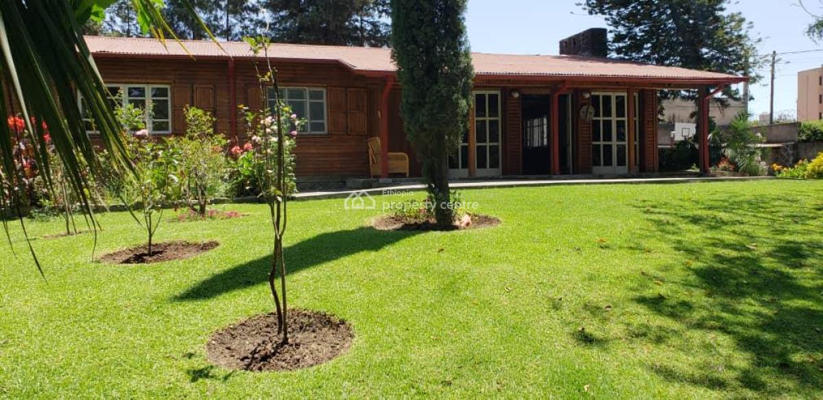 Elegant Villa with Expansive Garden in Lancha Addis Ababa Ethiopa, Lancha Or Near Meskel Flower, Kirkos, Addis Ababa, Semi-detached Bungalow for Rent