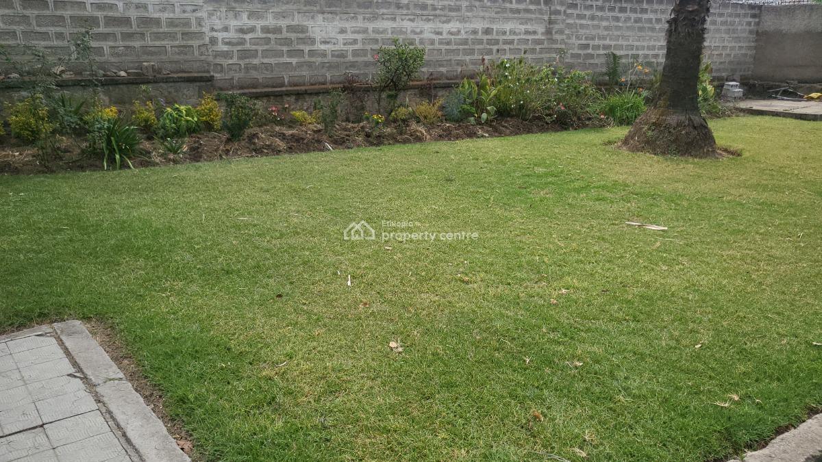 Spacious G+1 Family House at Kirkos, Addis Ababa, Kirkos, Kirkos, Addis Ababa, Terraced Duplex for Rent