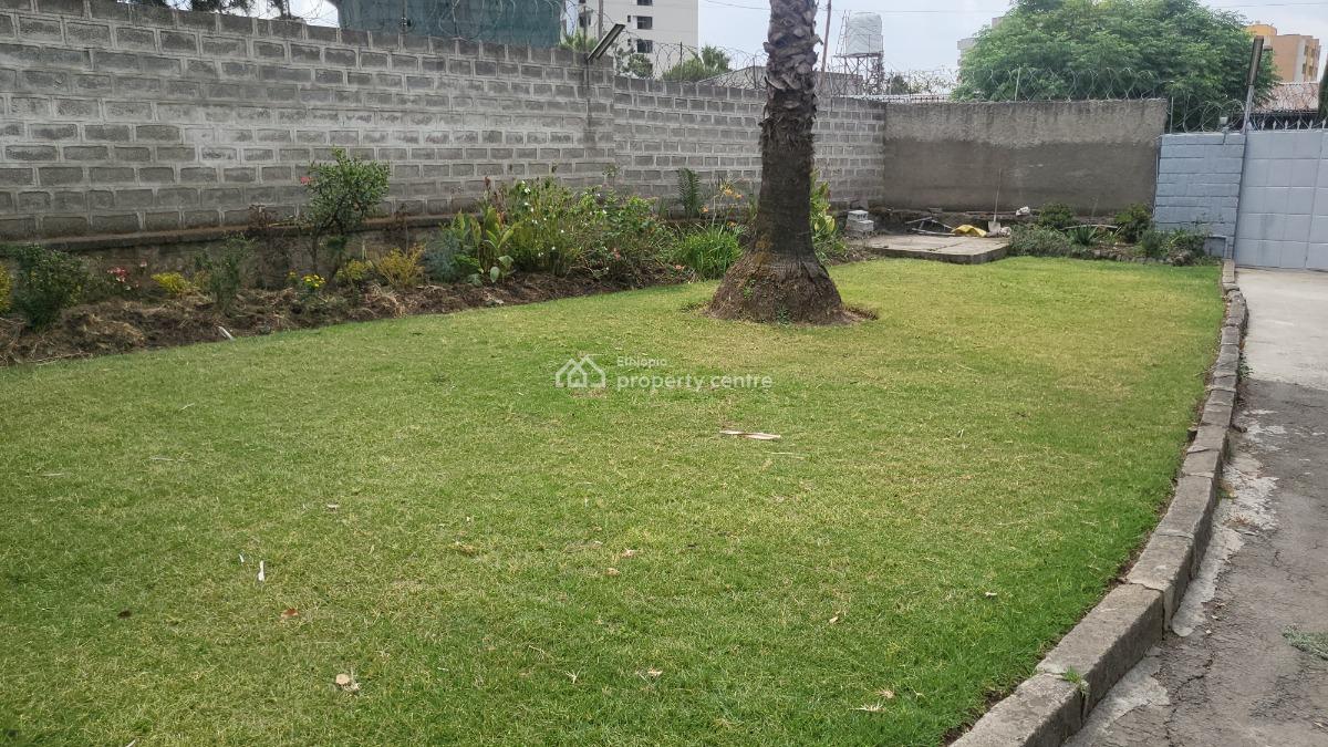 Spacious G+1 Family House at Kirkos, Addis Ababa, Kirkos, Kirkos, Addis Ababa, Terraced Duplex for Rent